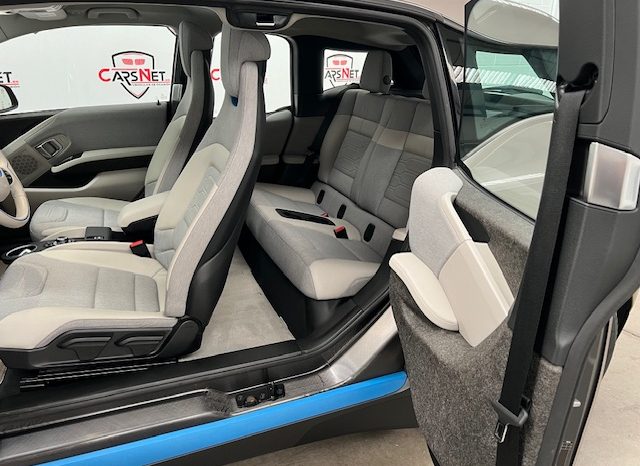 BMW i3 REX lleno