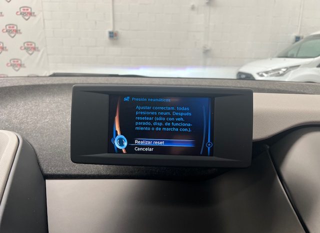 BMW i3 REX lleno