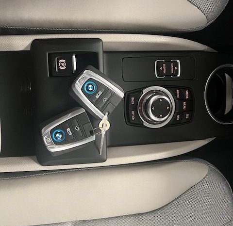 BMW i3 REX lleno