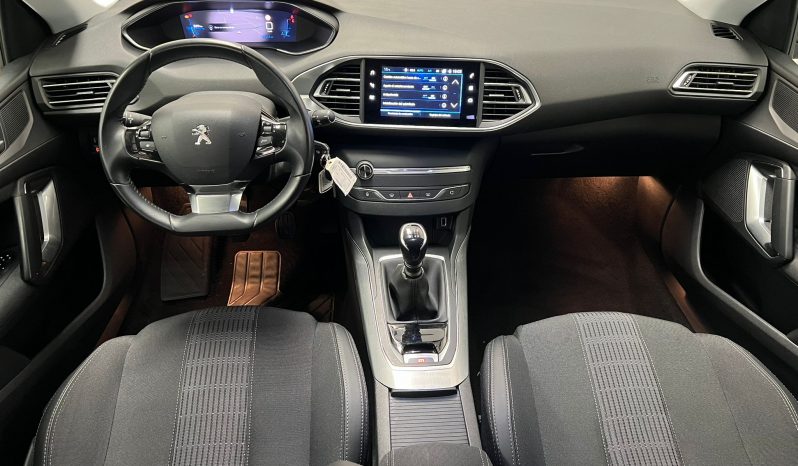 PEUGEOT 308 SW ALLURE BlueHDI 130 SS lleno