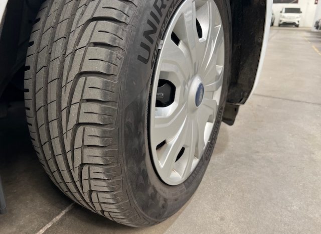 FORD – TOURNEO CONNECT 1.5 TDCI lleno