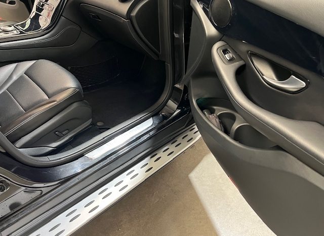 MERCEDES – CLASE GLC 220D 4MATIC lleno