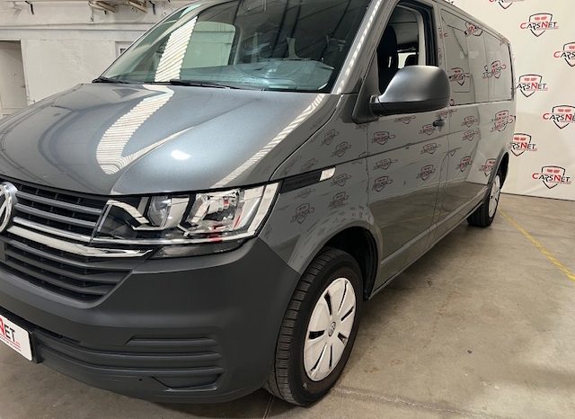 VOLKSWAGEN – TRANSPORTER L2H1, 2.0 TDI, 150 CV, 9 PLAZAS lleno
