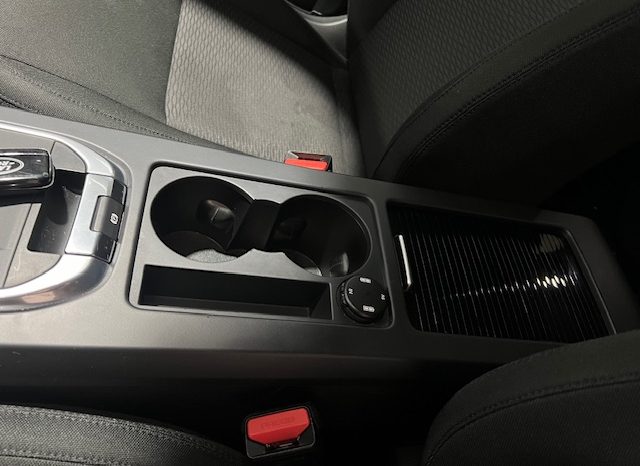 LAND ROVER – DISCOVERY SPORT 2.0 SD4 lleno