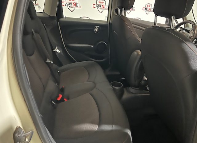 MINI  – ONE 5 PUERTAS lleno