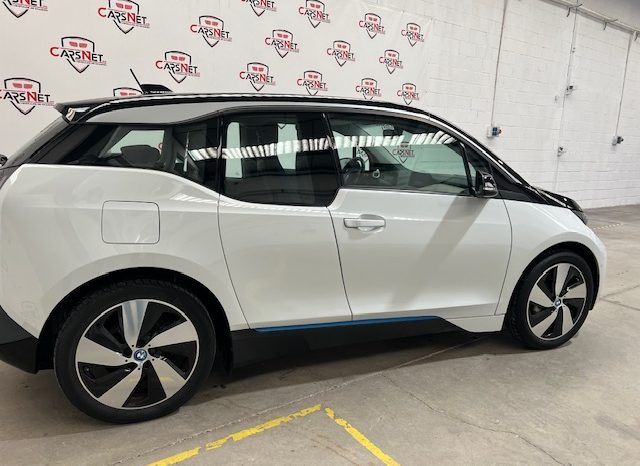 BMW – MODELO: I3 120 AH lleno
