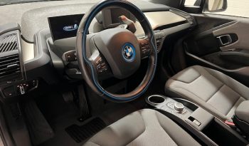 BMW – MODELO: I3 120 AH lleno